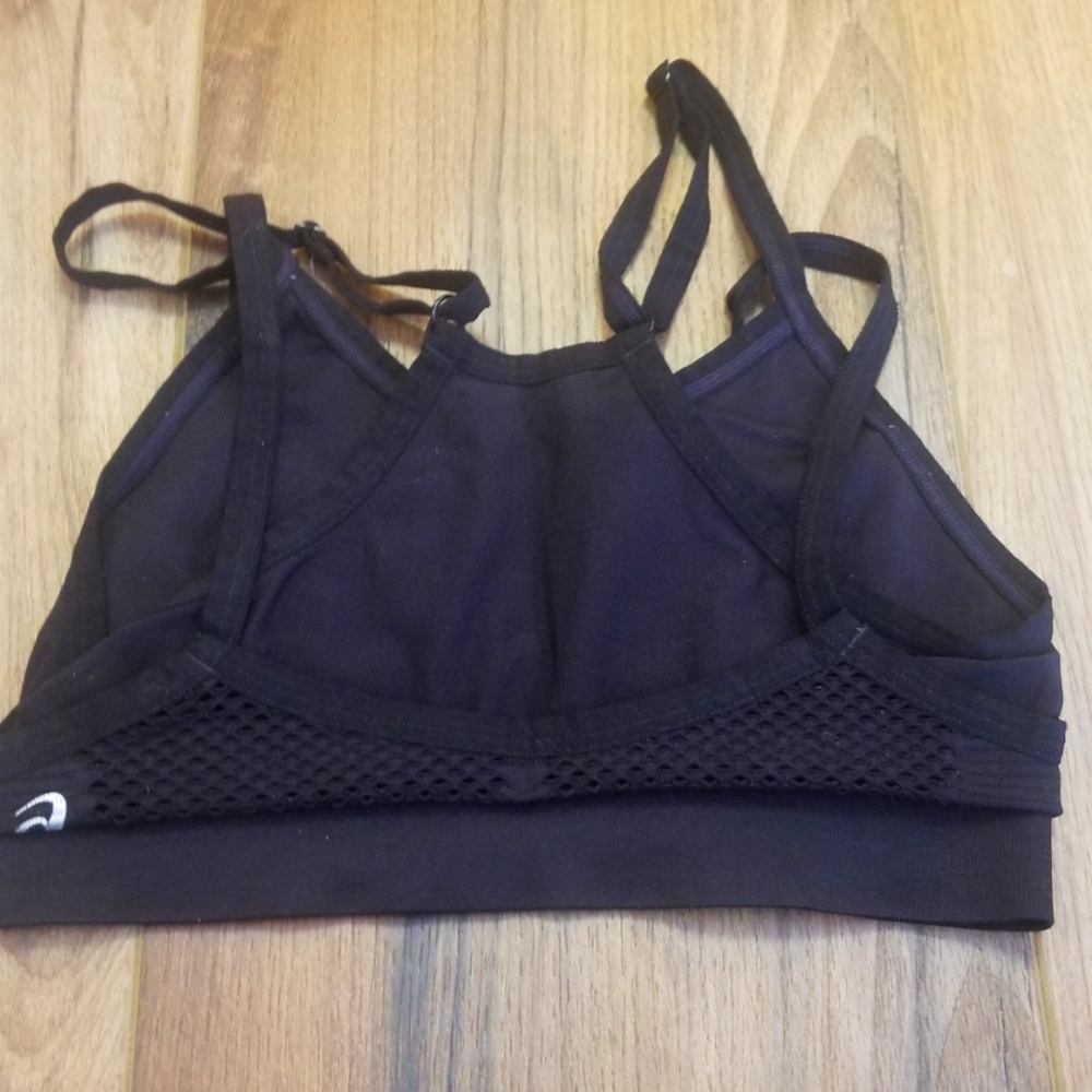 Women's Sport Bra Bundle - Picture 5 of 5